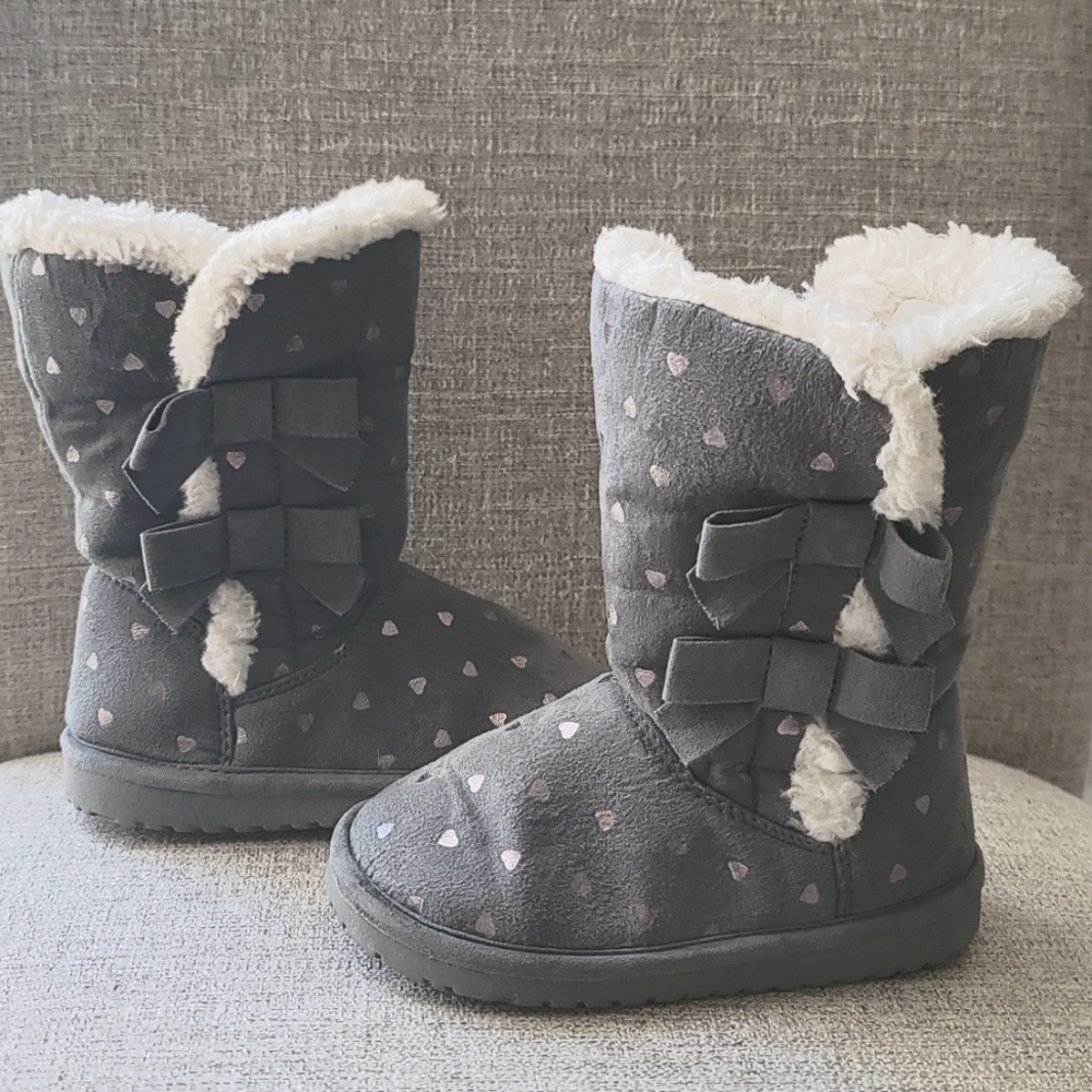 Toddler Faux Fur Grey Hearts Winter Boots